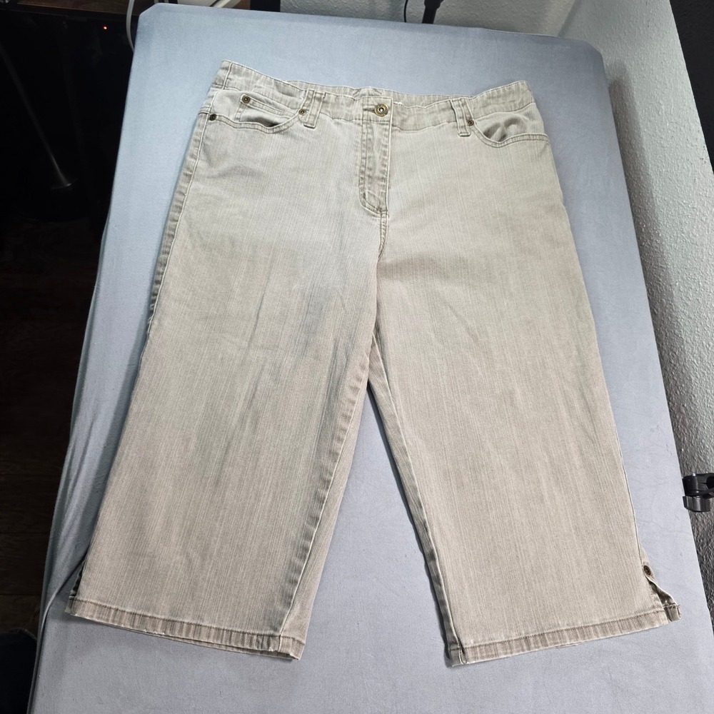 Christopher‎ & Banks Khaki Tan/Gray Capri Pants Womens Size 10 Cropped